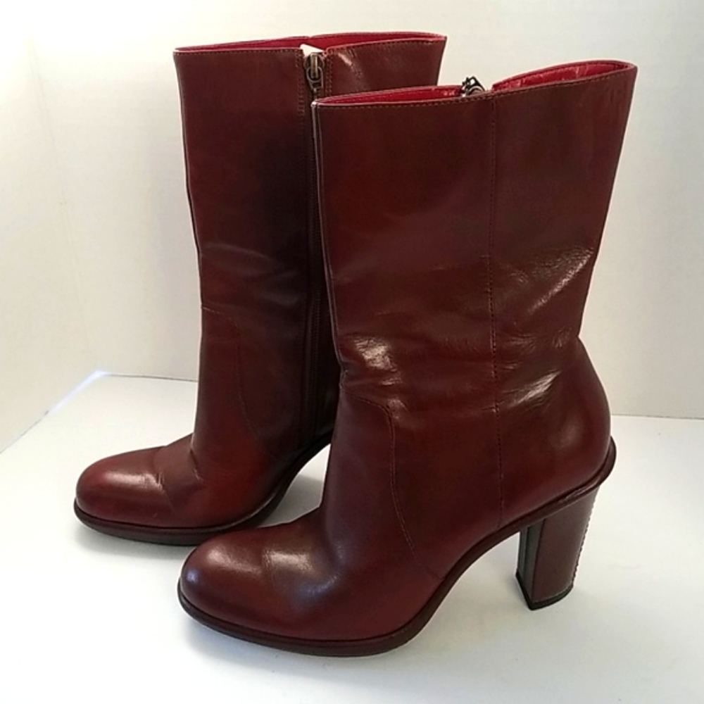 Tommy Hilfiger boots Sz 8M